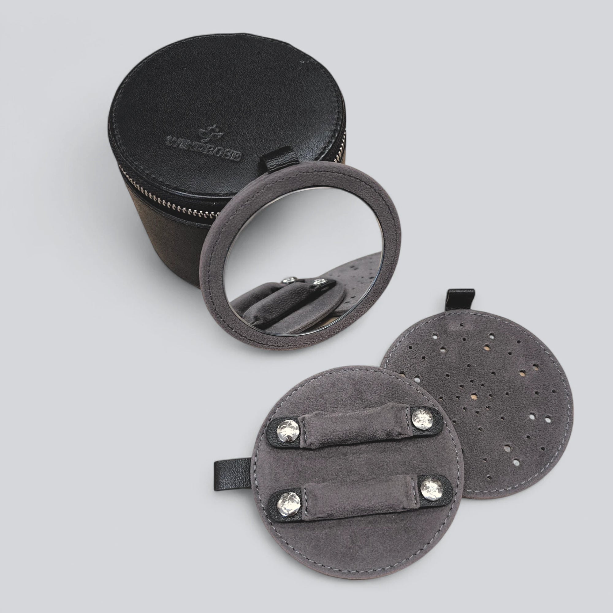 Jewelry case round nappa / black (full cowhide)