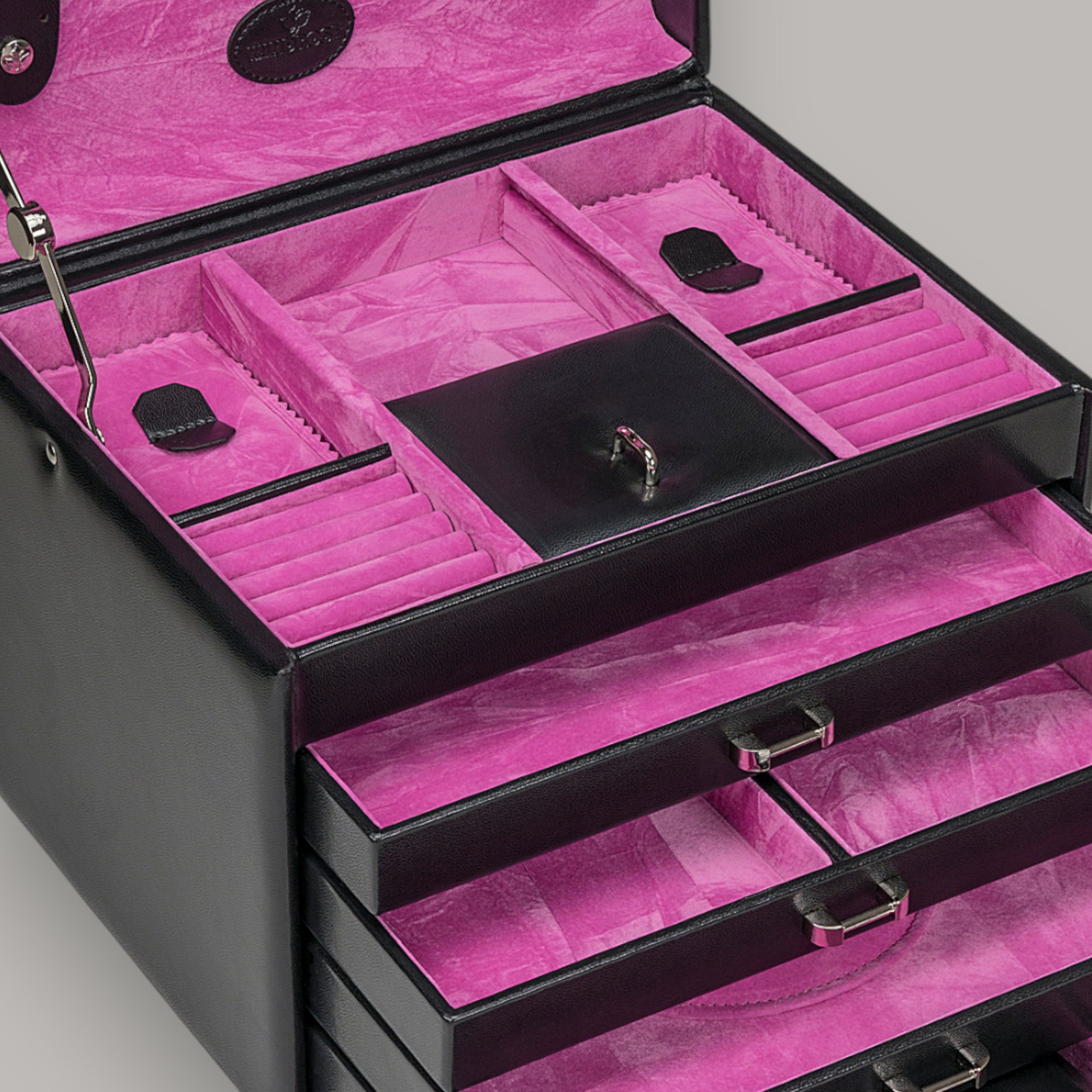 Jewelry case with integrated jewelry bag Merino Moda / black